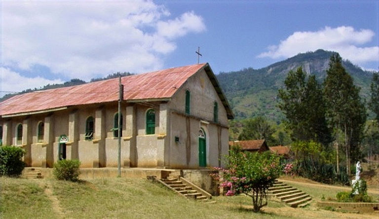Bura Mission Station photo three